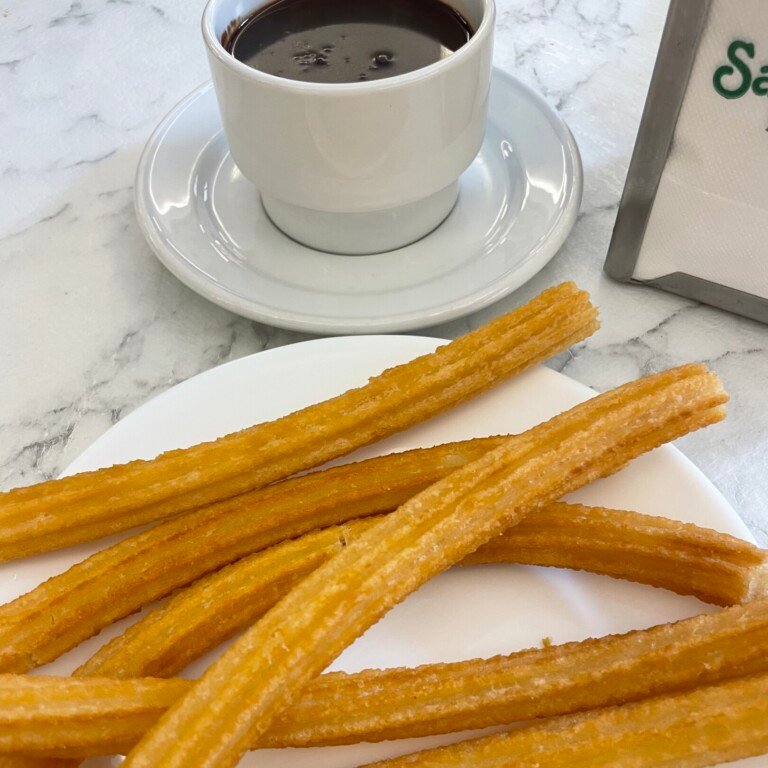 Chocolatería San Ginés