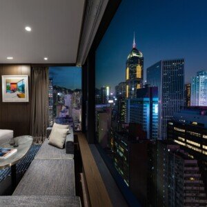 Premium Corner Room - Night View_resized