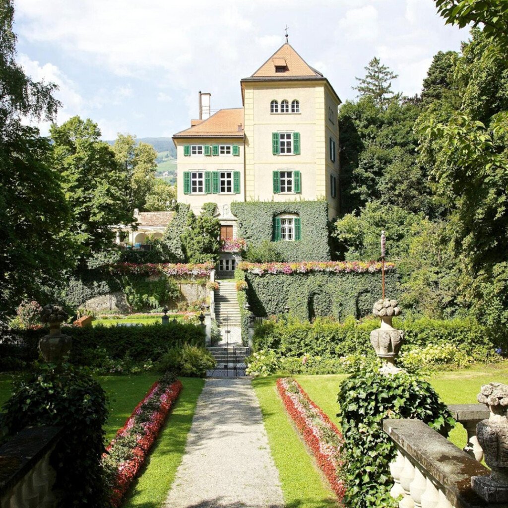 The World’s Top Gourmet Hotels: When Cuisine Is the Destination 21 Schloss Schauenstein — Furstenau Switzerland