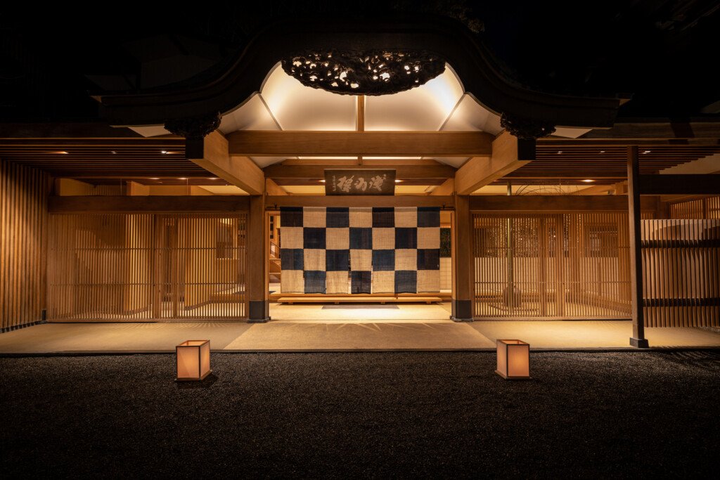 Asaba 12 21Jan22 asaba 845 Edit Entrance