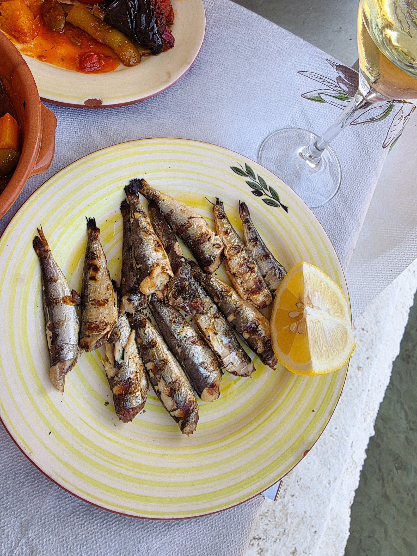 Sifnos - An Island Getaway Of Greek Cookery and Crockery 1 IMG 6343 scaled